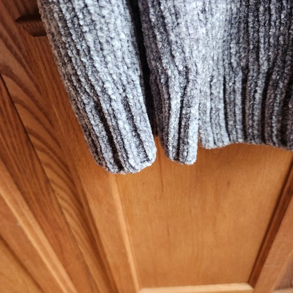 Orvis Women's Gray Chenille Sweater Size Small - Picture 8 of 8